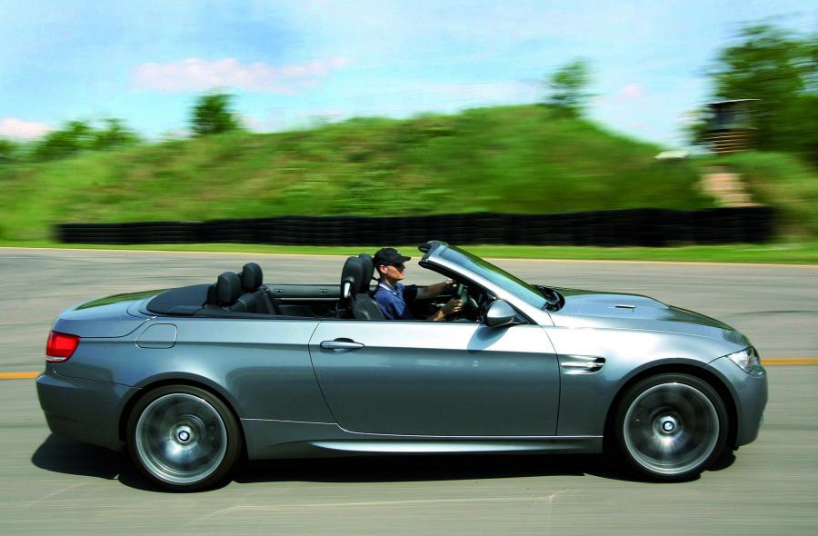  BMW M3 Convertible 2009 года  (фото 9 из 59)